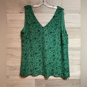 3/$30 v neck loose fit floral print tank top button up back green size large